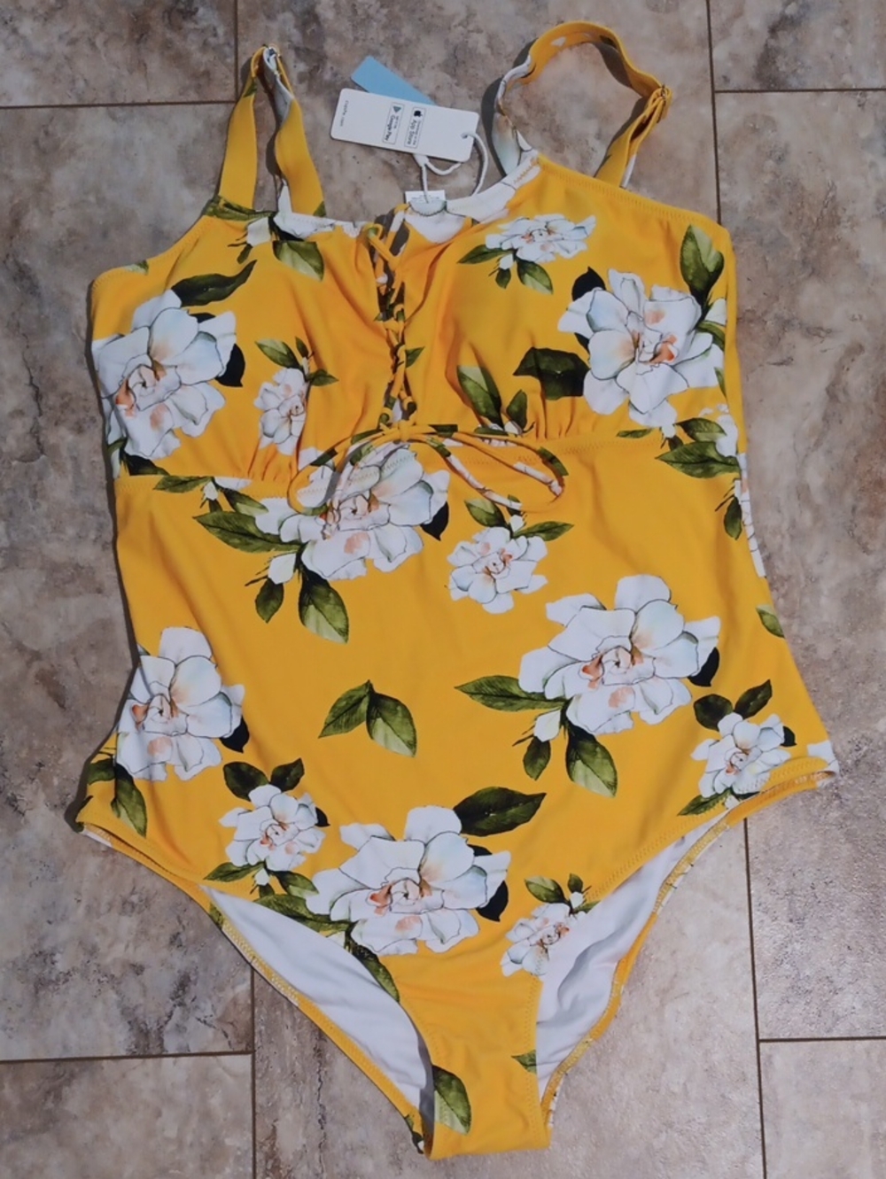 Cupshe Yellow Floral One-Piece Swimsuit with Green Leaf Accents